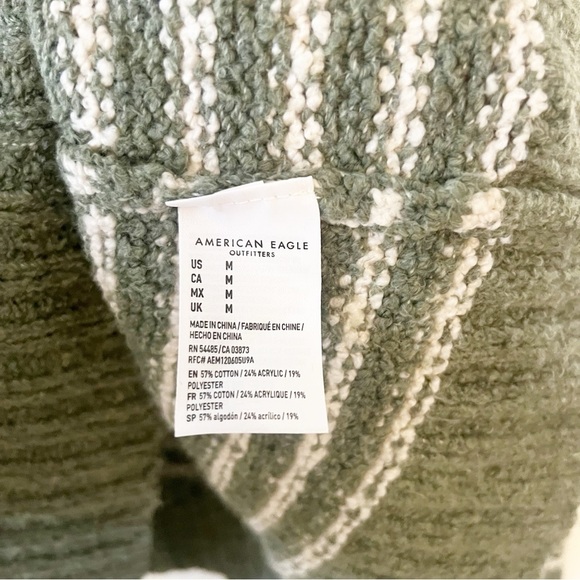 American Eagle Striped Jegging Fit Green Knit Sweater Medium - Picture 7 of 7
